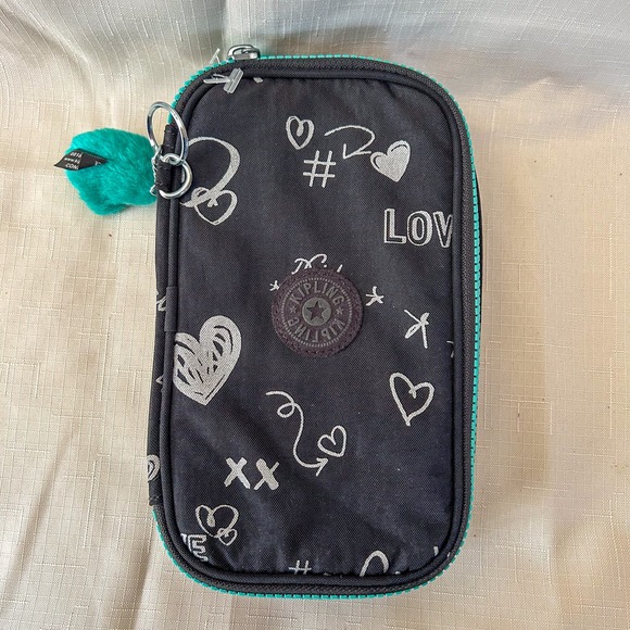 Kipling 50 Pens Case in Girl Doodle print Pencil or Cosmetic Case NWOT - Picture 3 of 8